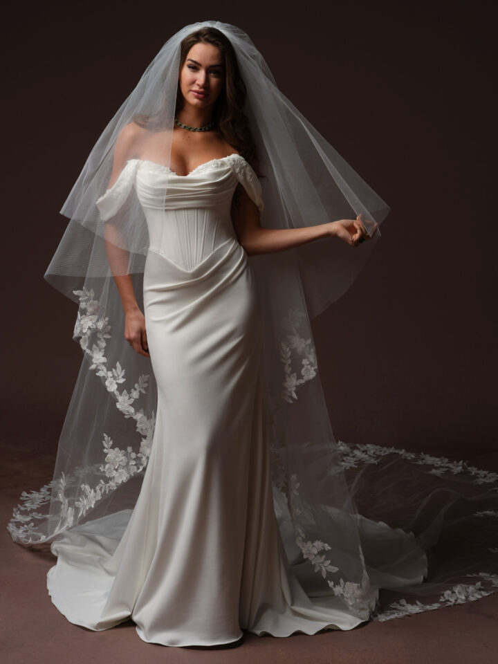 Maggie Sottero Justina fit & flare trouwjurk van crêpe