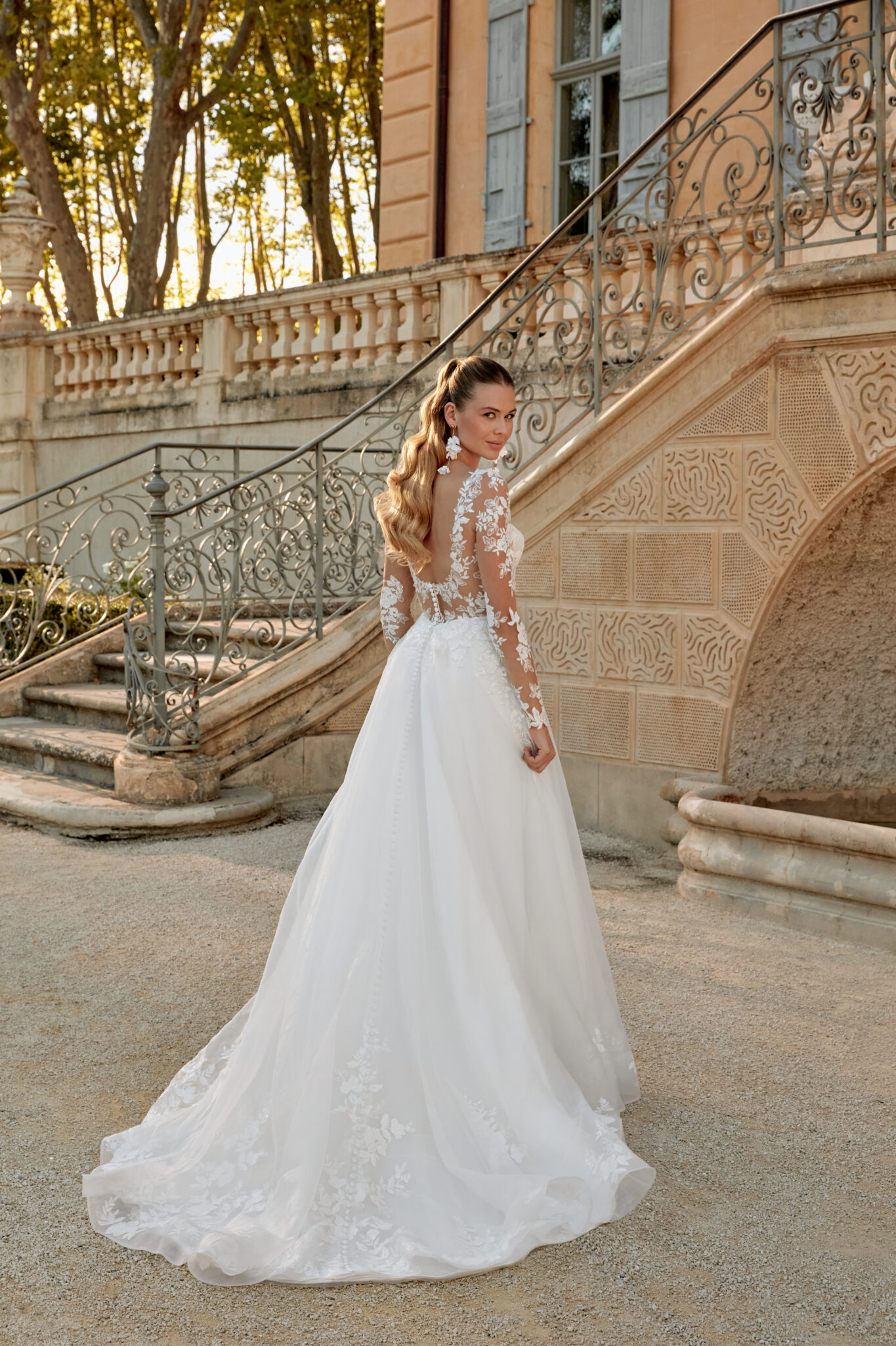 Organza kapelsleep van trouwjurk Sincerity 44572