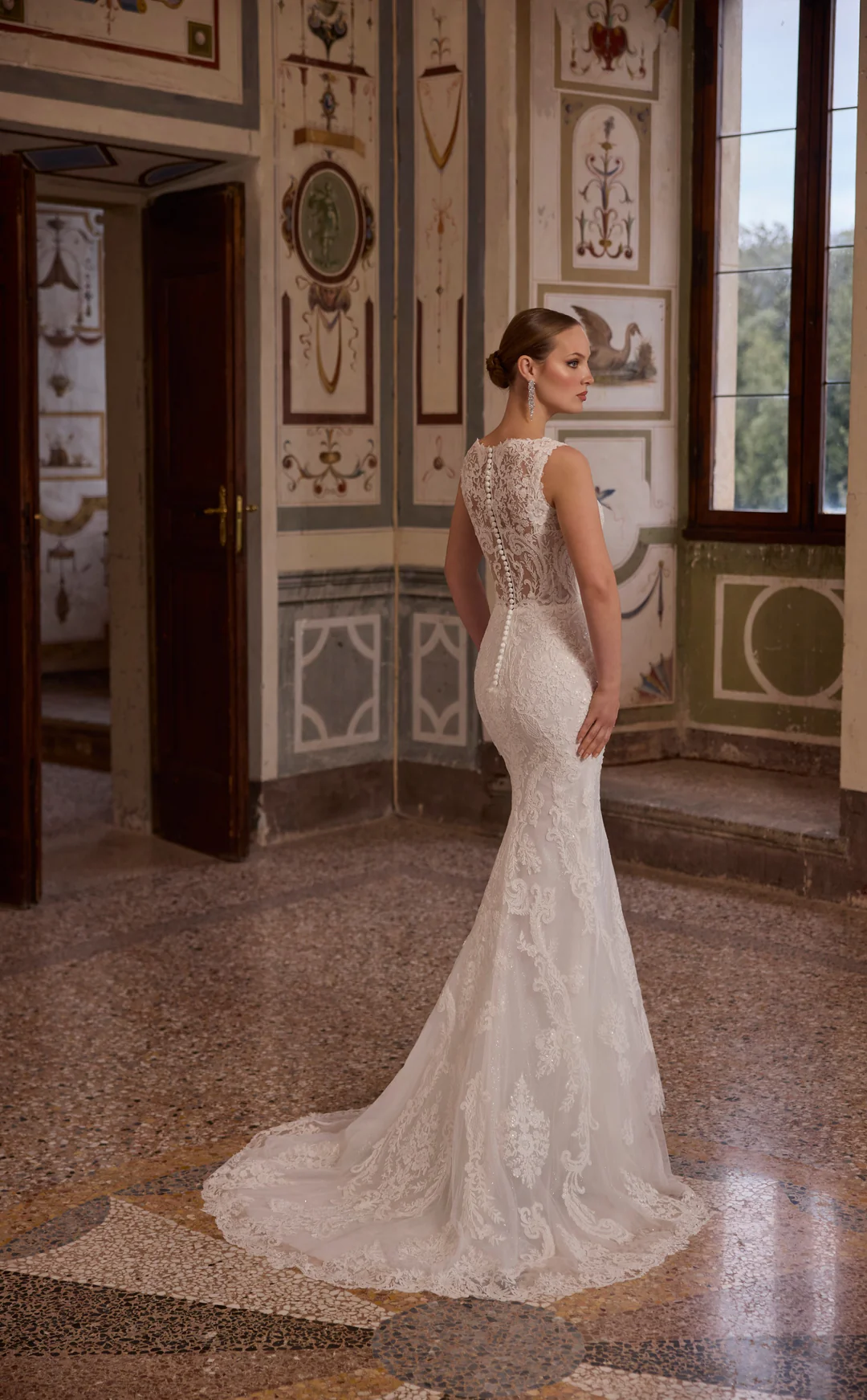 Veni Infantino Algarve 63332 met romantische kanten sleep