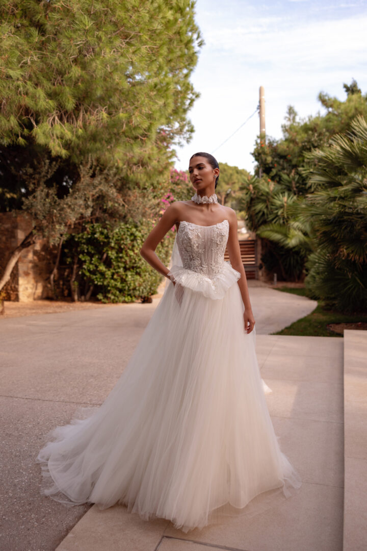 Demetrios 1591 strapless prinsessen trouwjurk